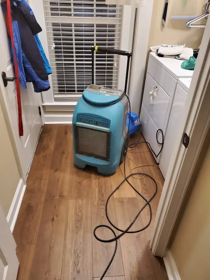 Commercial dehumidifier deployed for Crawl Space Restoration in New Port Richey East